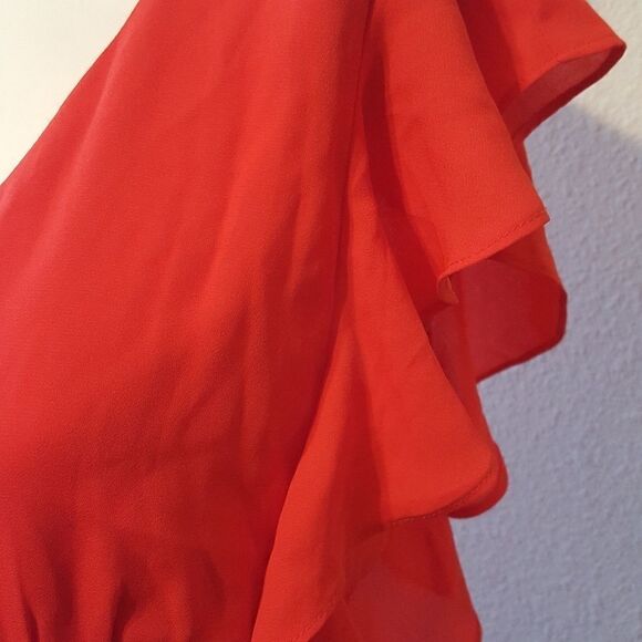 Socialite Ruffle Sleeve Dress Size S - Picture 6 of 8